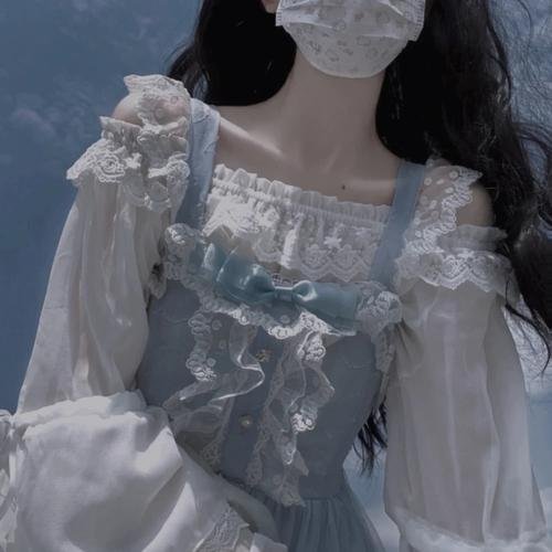 手提箱女郎